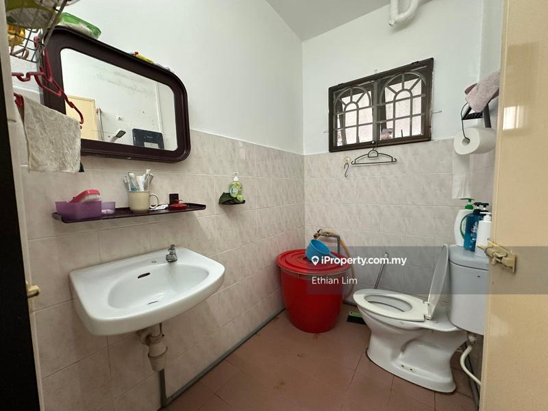 Flat for Sale in Taman Sungai Besi by Ethian Lim - iProperty.com.my