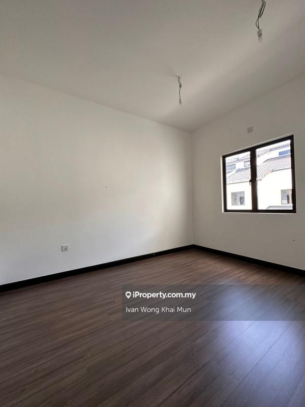 Rumah Berangkai 2 Tingkat untuk Dijual di Bandar Bukit Raja, Klang oleh Ivan Wong Khai Mun - iProperty.com.my
