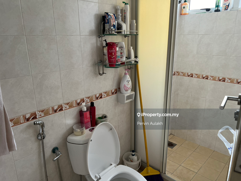 Rumah Berkembar untuk Dijual di Subang Alam, Shah Alam oleh Pervin Aulakh - iProperty.com.my