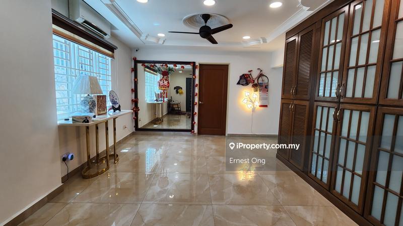 Banglo untuk Dijual di Taman Bukit Desa, Taman Desa oleh Ernest Ong - iProperty.com.my