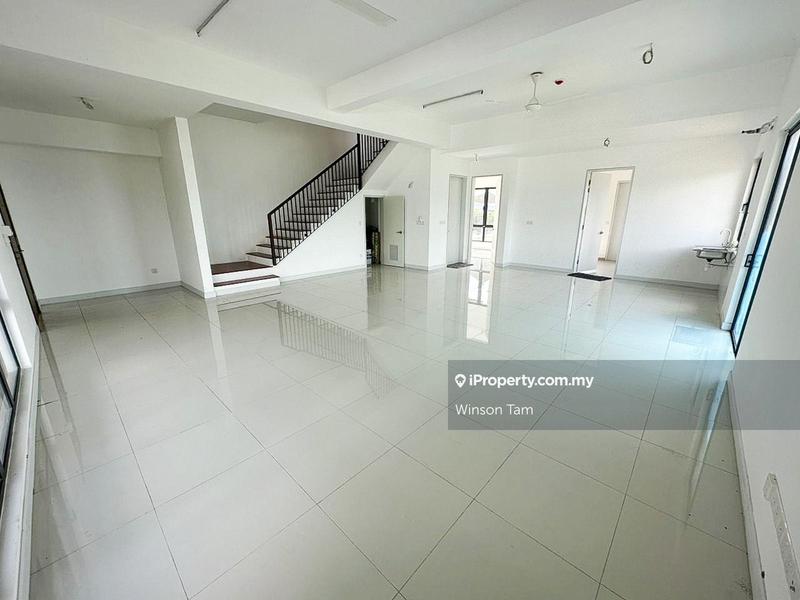 Rumah Teres 2-Tingkat untuk Dijual di Hampton Residences, Sungai Buloh oleh Winson Tam - iProperty.com.my