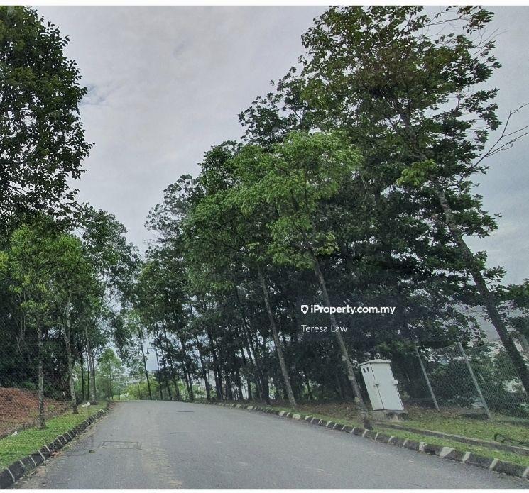 Tanah Banglo untuk Dijual di Bandar Putra Permai, Seri Kembangan oleh Teresa Law - iProperty.com.my