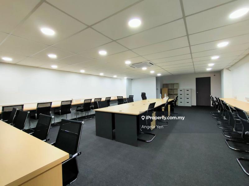 Kedai untuk Dijual di Api-Api Centre, Kota Kinabalu oleh Angela Yen - iProperty.com.my
