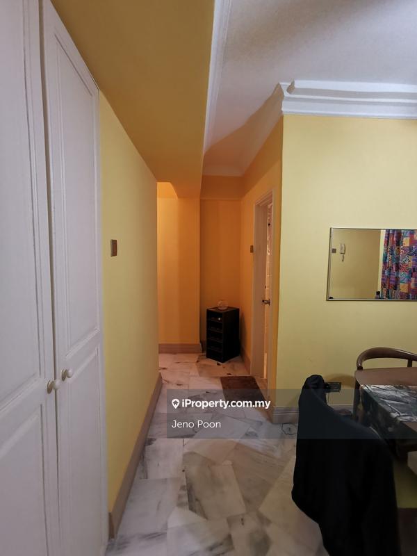 Condominium for Sale in Desarina Condominium by Jeno Poon - iProperty.com.my