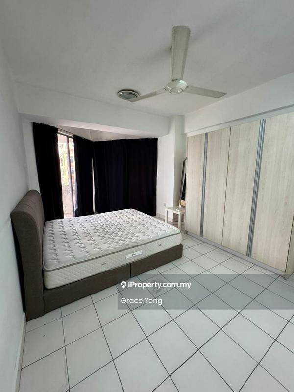 For Rent - Desa Gembira