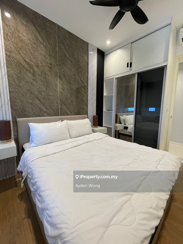 For Sale - Met 1 Residences