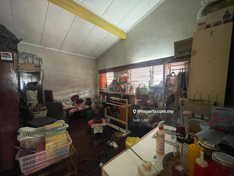 Bungalow House for Sale in (Very Big) PJ Jalan Gasing 1-Storey Bungalow, Petaling Jaya by Ivan Lee - iProperty.com.my