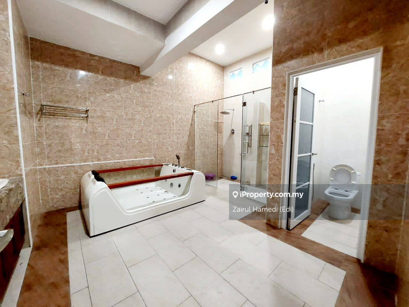 Banglo untuk Dijual di Bukit Jelutong, Shah Alam oleh Zairul Hamedi (Edi) - iProperty.com.my