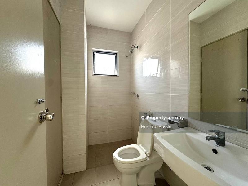 3-storey Terraced House for Sale in Semenyih, Selangor by Hussaidi Hussin - iProperty.com.my