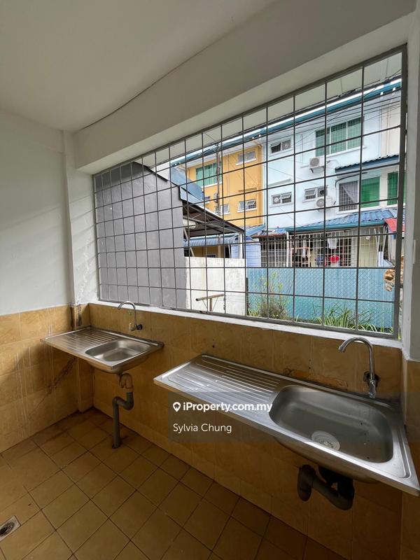 2.5-storey Terraced House for Sale in Taman Grand Millennium, Kota Kinabalu by Sylvia Chung - iProperty.com.my