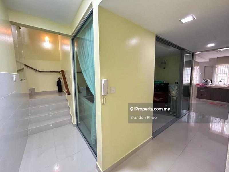2.5-storey Terraced House for Sale in Sering Ukay, Ampang by Brandon Khoo - iProperty.com.my