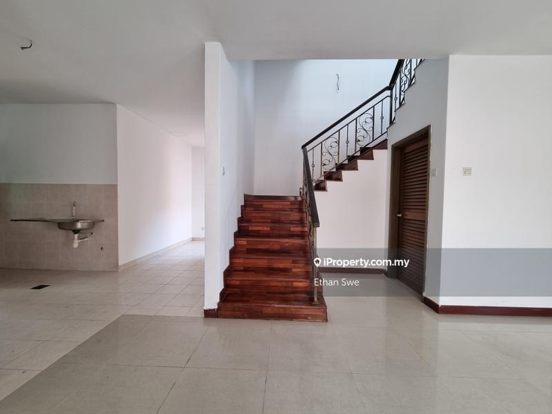 Bungalow House for Sale in Bukit Rahman Putra, Sungai Buloh by Ethan Swe - iProperty.com.my