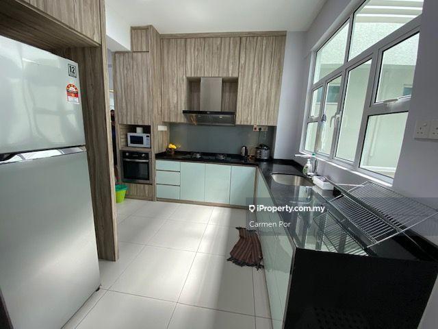 Service Residence for Rent in Summerton by Carmen Por - iProperty.com.my