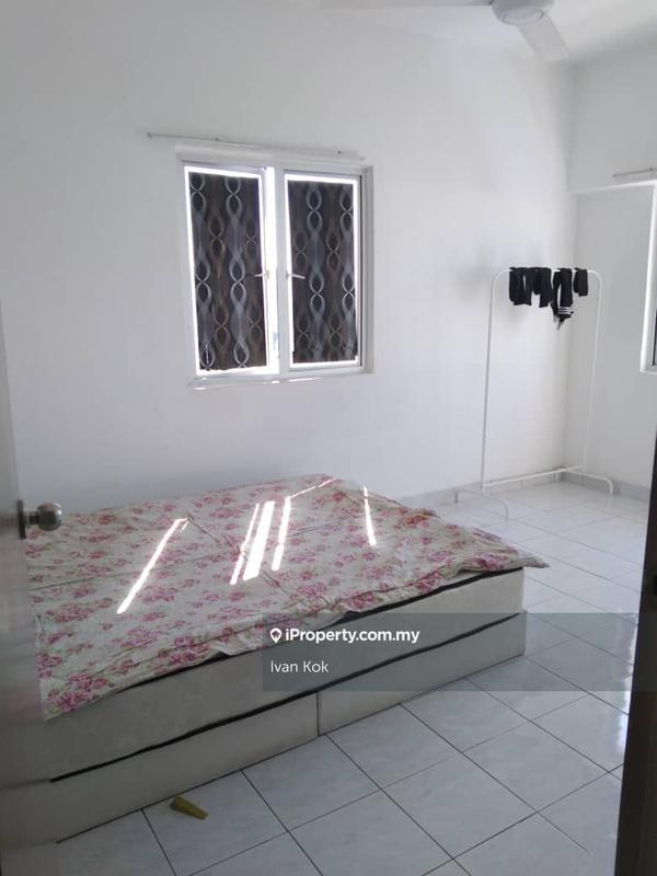 Kondominium untuk Dijual di Villaria oleh Ivan Kok - iProperty.com.my