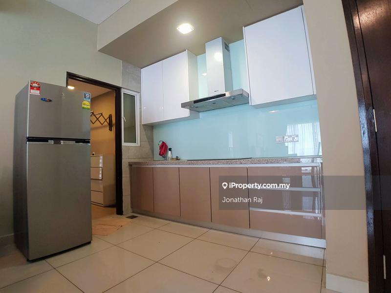 Service Residence for Sale in Medalla @ Oasis Corporate Park by Jonathan Raj - iProperty.com.my