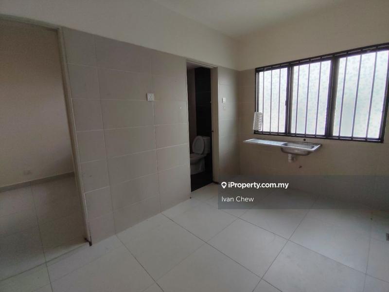 2-storey Terraced House for Sale in Lakesude residence, jalan metro puchong, puchong, Puchong by Ivan Chew - iProperty.com.my