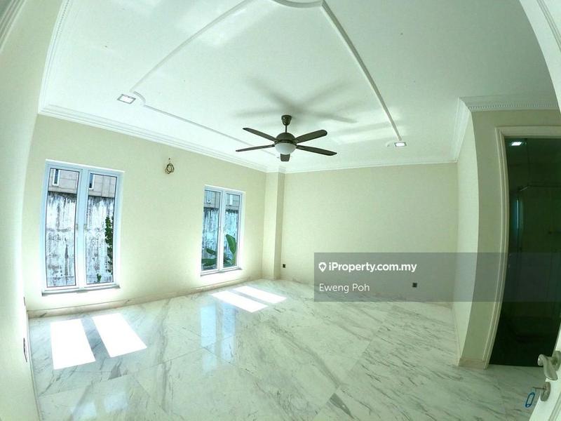 Bungalow House untuk Dijual di Taman Melawati, Ulu Kelang oleh Eweng Poh - iProperty.com.my