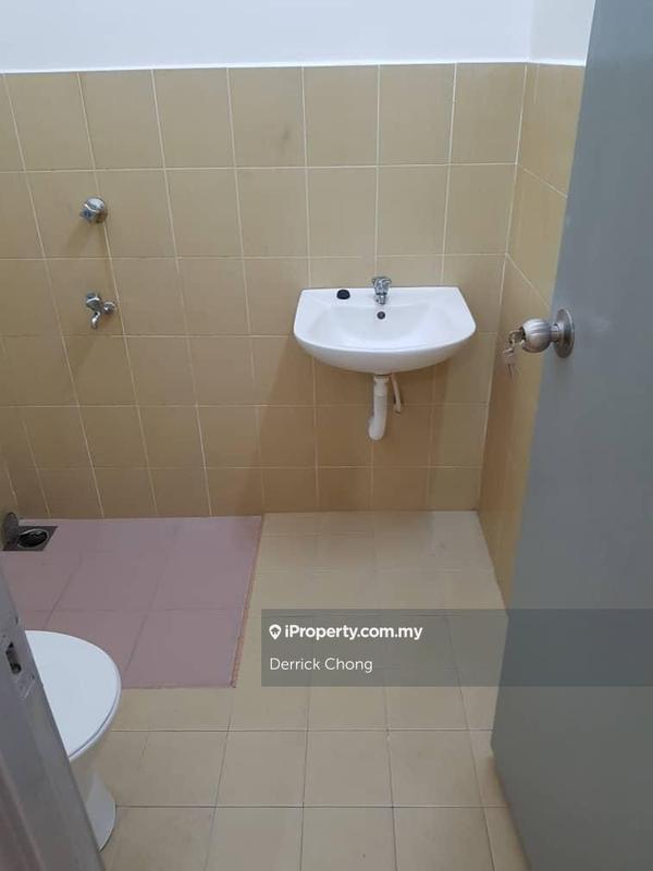 1-storey Terraced House for Sale in Taman Bukit Tiram, Ulu Tiram by Derrick Chong - iProperty.com.my