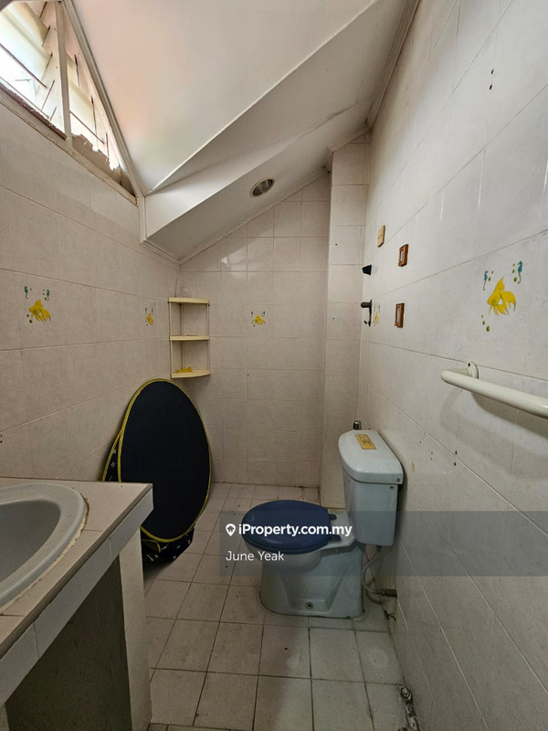 1.5-storey Terraced House for Sale in Subang Jaya, Selangor by June Yeak - iProperty.com.my