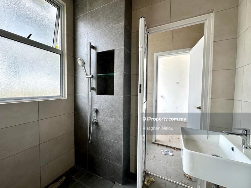 Terraced House for Sale in Tamansari, Rawang by Visaghan Naidu - iProperty.com.my