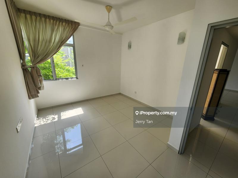 For Sale - Midfields 2