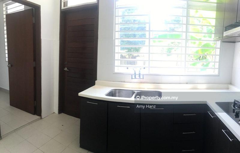 Rumah Berangkai 2.5 Tingkat untuk Dijual di Putrajaya, Putrajaya oleh Amy Hanz - iProperty.com.my