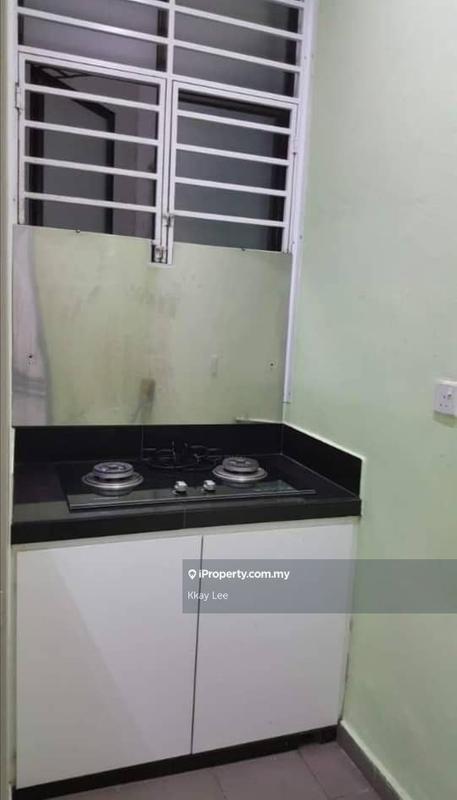 Service Residence for Sale in Jentayu Residensi @ Tampoi by Kkay Lee - iProperty.com.my
