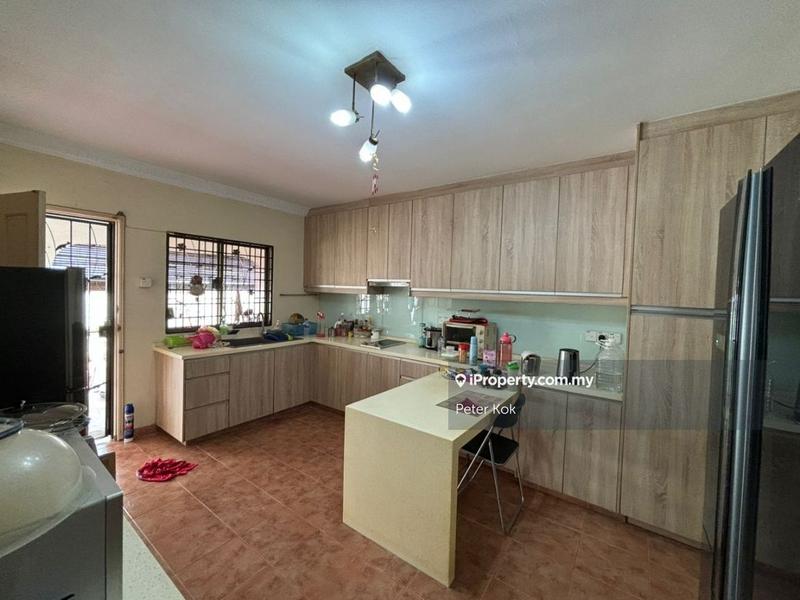 Bungalow House for Sale in smb5k, Petaling Jaya by Peter Kok - iProperty.com.my