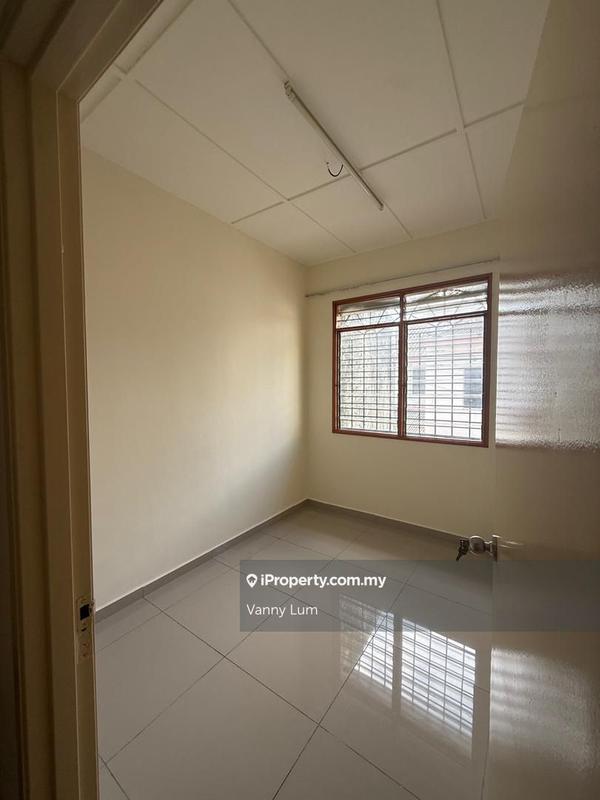 Rumah Berangkai 2 Tingkat untuk Dijual di Puchong, Puchong Perdana oleh Vanny Lum - iProperty.com.my