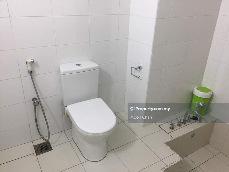 Kediaman Servis untuk Dijual di Solaris Dutamas oleh Moon Chan - iProperty.com.my