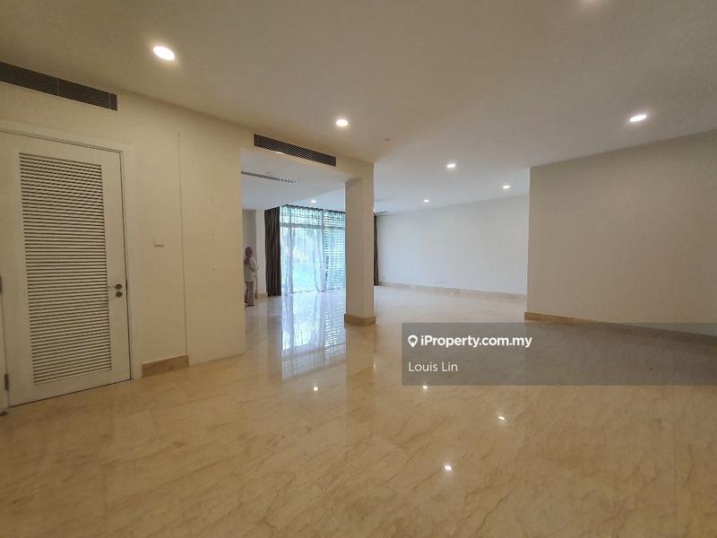 For Sale - Kenny Hills Residence