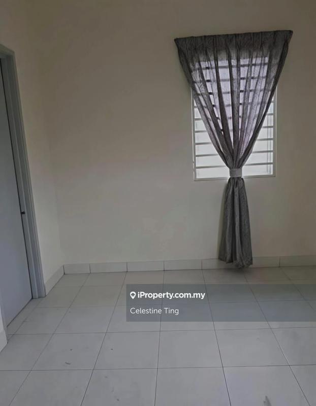 Rumah Berkembar untuk Dijual di Taman Tasik Semenyih, Semenyih oleh Celestine Ting - iProperty.com.my
