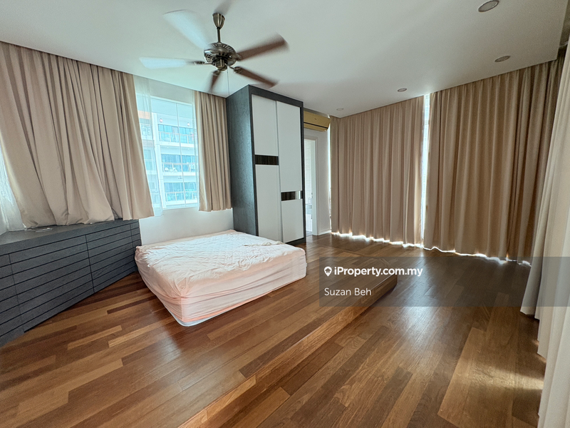 Bungalow House for Sale in The Light Collection 3 Storey Water Villa For Sale, Gelugor by Suzan Beh - iProperty.com.my