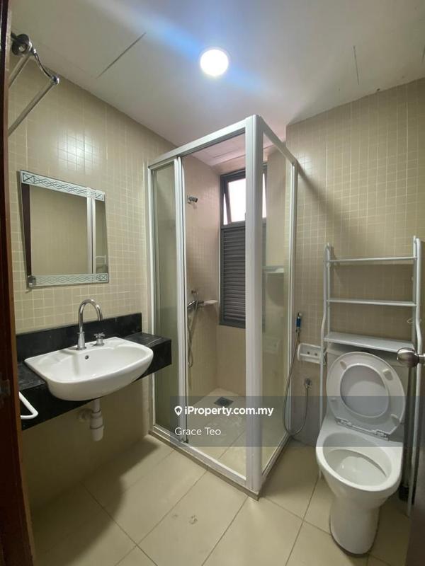 Kediaman Servis untuk Dijual di Saujana Residency oleh Grace Teo - iProperty.com.my