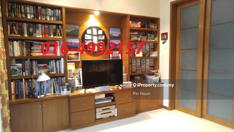 For Sale - Tanjung Beach Condominium