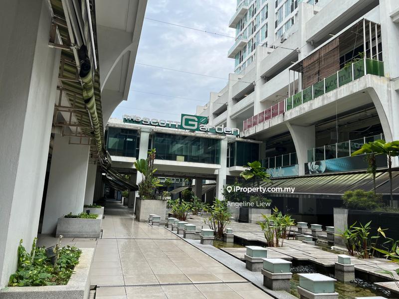 For Sale - SCOTT GARDEN