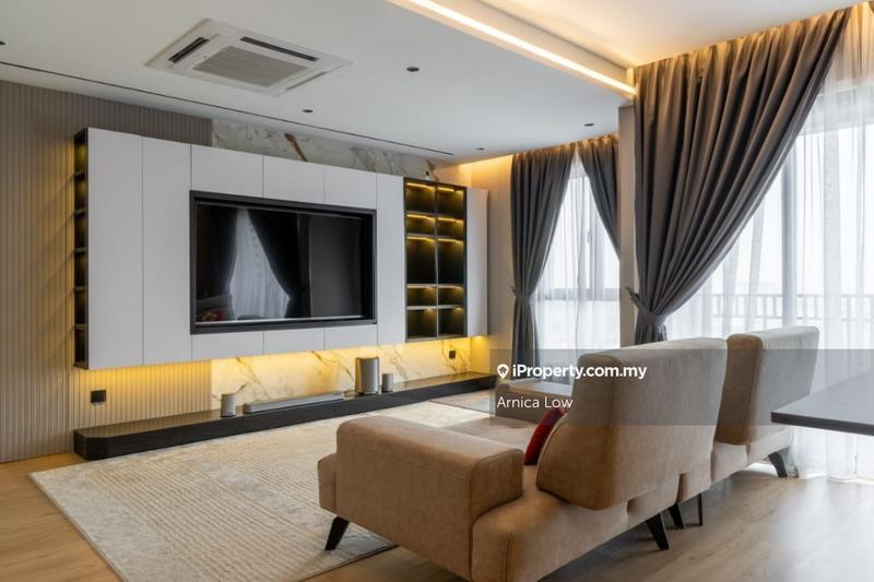 For Sale - Equine Residence