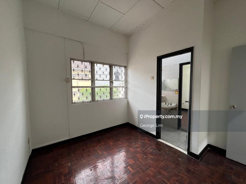 Rumah Teres 2-Tingkat untuk Dijual di SS19, Subang Jaya oleh George Lim - iProperty.com.my