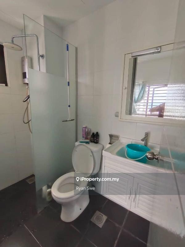 Kediaman Servis untuk Dijual di VIM 3 @ Desa Park North oleh Ryan Swe - iProperty.com.my