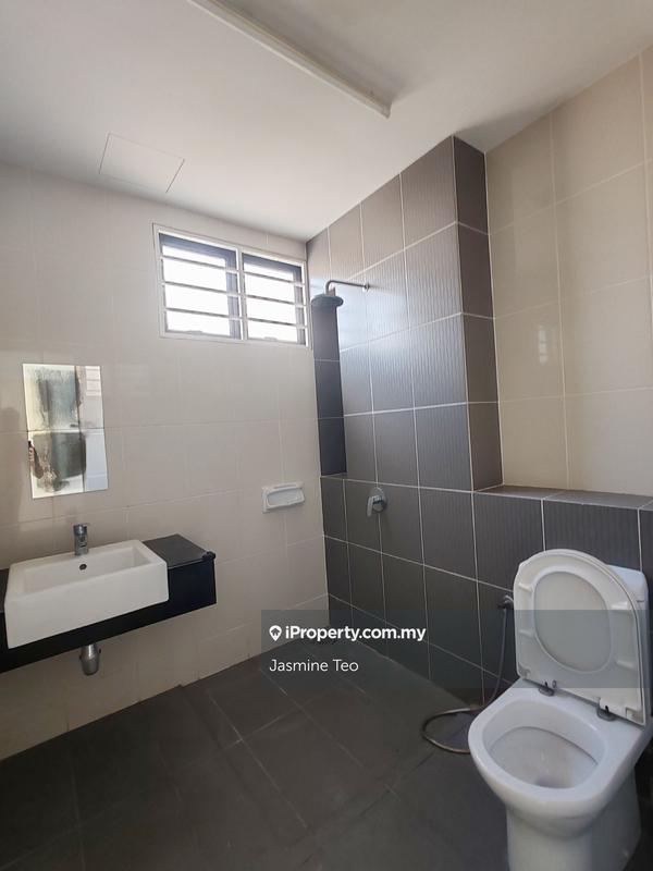 Rumah Berangkai 3 Tingkat untuk Dijual di Setia Utama, Setia Alam oleh Jasmine Teo - iProperty.com.my