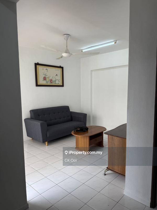 For Rent - Villa Emas