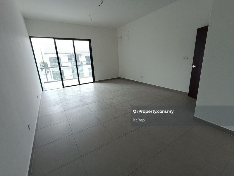 Rumah Berangkai 3 Tingkat untuk Disewa di Residensi Bukit Orkid (Orchid Hills), Cheras oleh Kt Yap - iProperty.com.my