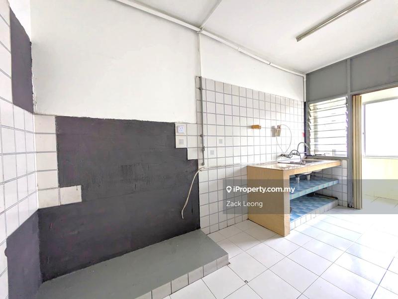 Apartment for Sale in Desa Pandan Baiduri Apartment Block C1 by Zack Leong - iProperty.com.my