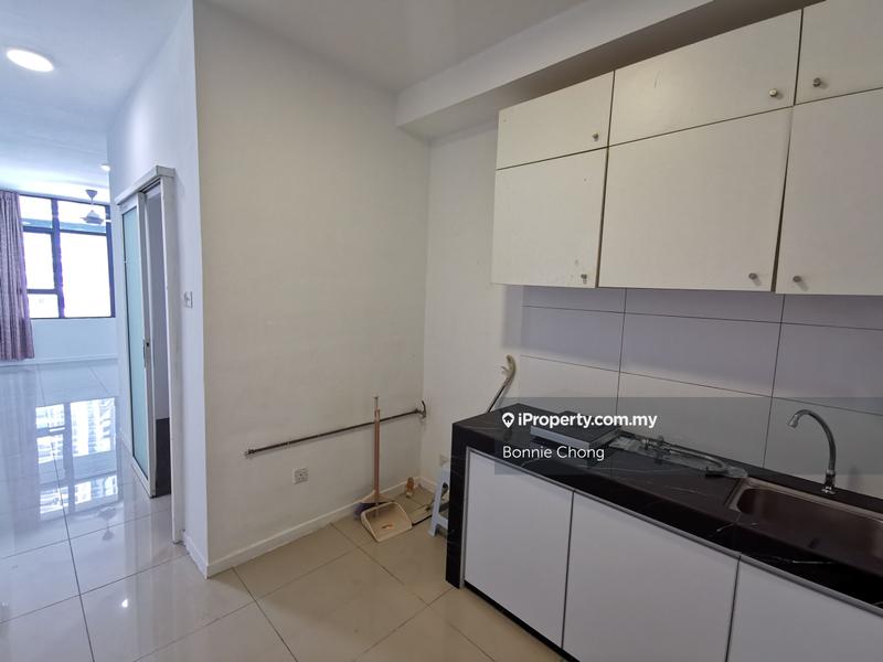 Service Residence for Sale in Centrestage Designer Suite by Bonnie Chong - iProperty.com.my