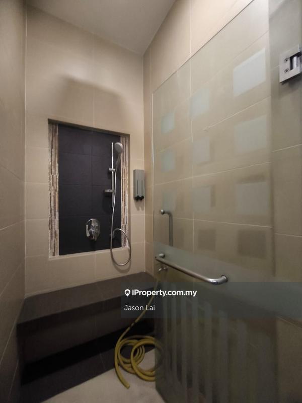 Bungalow House for Sale in Saujana Akasia, Sungai Buloh, Bukit Rahman Putra, Sungai Buloh by Jason Lai - iProperty.com.my
