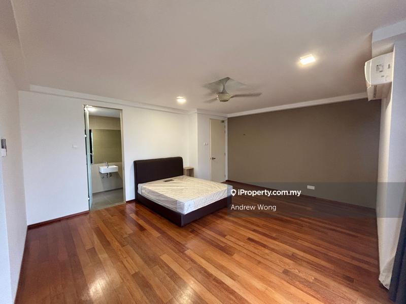 Bungalow House untuk Dijual di Lakefront Villa, Cyberjaya oleh Andrew Wong - iProperty.com.my
