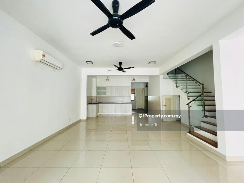 3-storey Terraced House for Sale in LakePoint Residence, Cyberjaya by Joanne Tei - iProperty.com.my