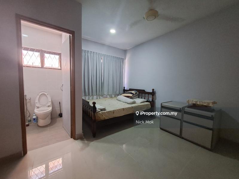 Rumah Teres 2-Tingkat untuk Dijual di Taman Mayang, Petaling Jaya oleh Nick Mok - iProperty.com.my