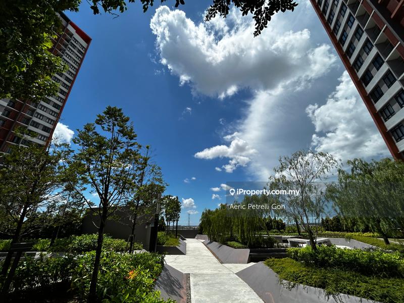 Service Residence for Rent in The Amber Residence @ TwentyFive.7 by Aeric Petrelli Goh - iProperty.com.my