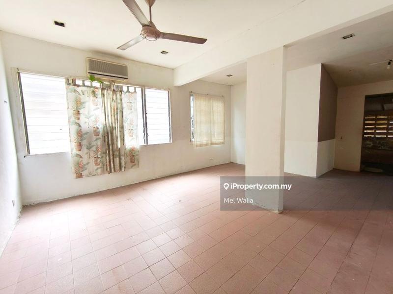Bungalow House for Sale in Seksyen 14, Petaling Jaya by Mel Walia - iProperty.com.my